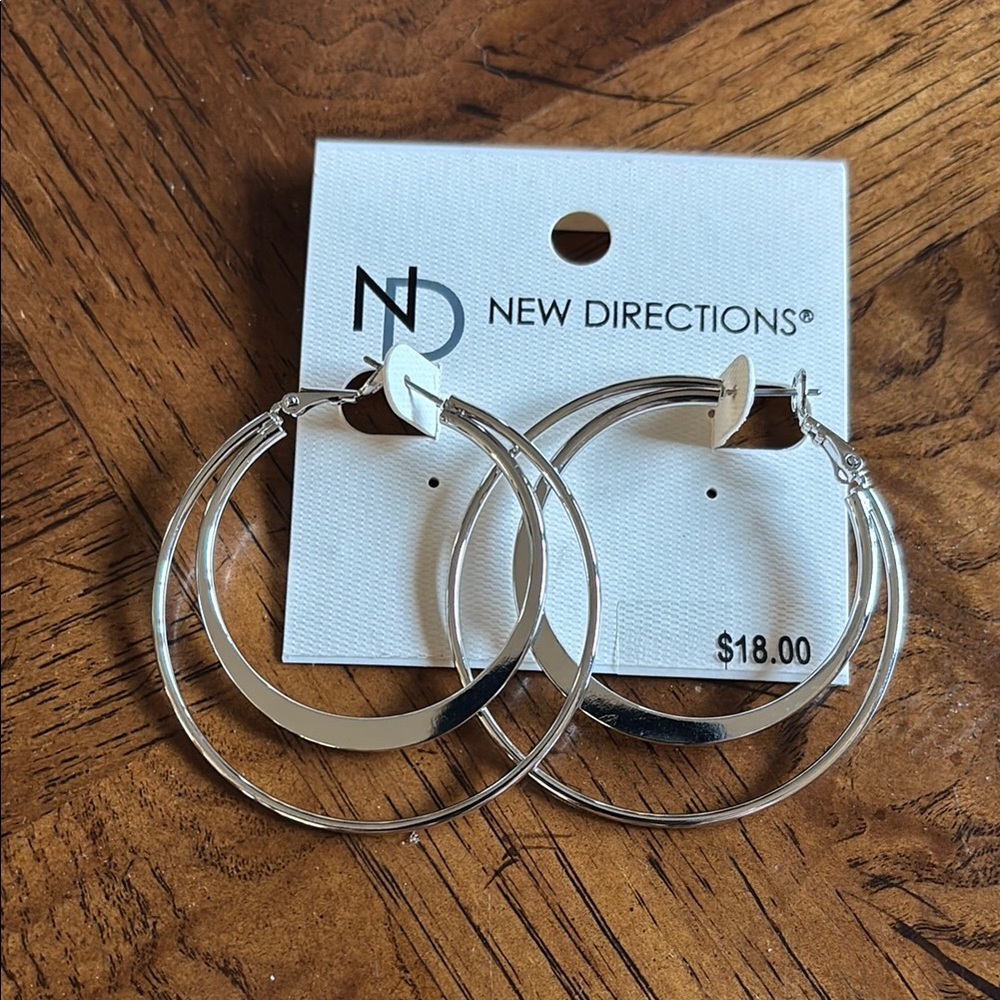 New Directions double hoop earrings silver tone NEW